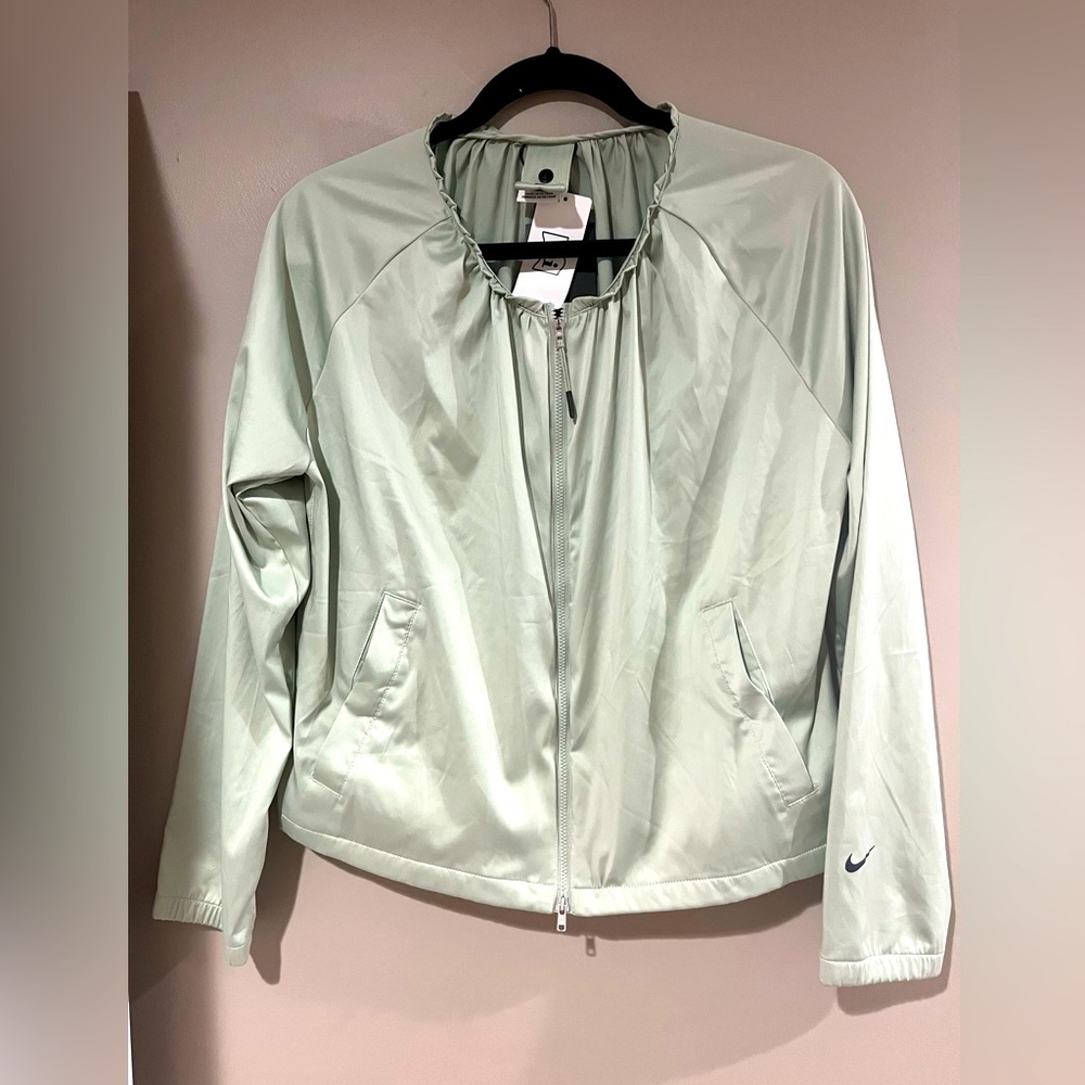 Nike loose fit zip up size small light green/mint color NWT